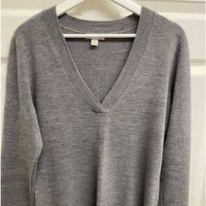 New York & Company V neck sweater.